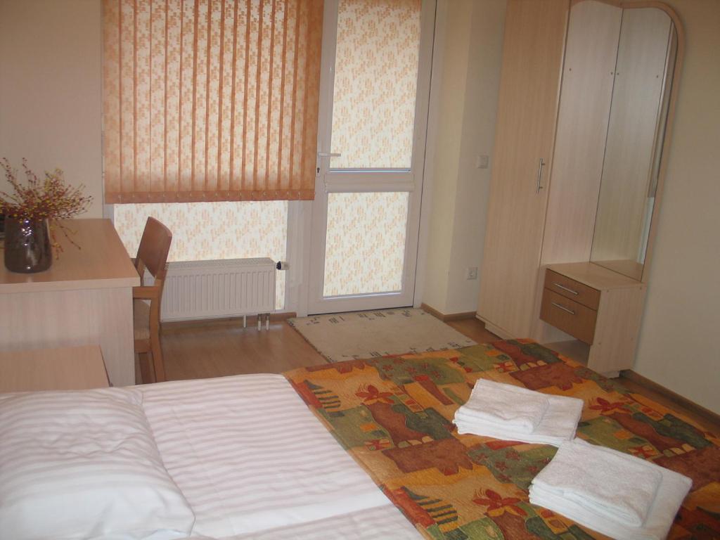 Hotel Luna Marijampolė Zimmer foto